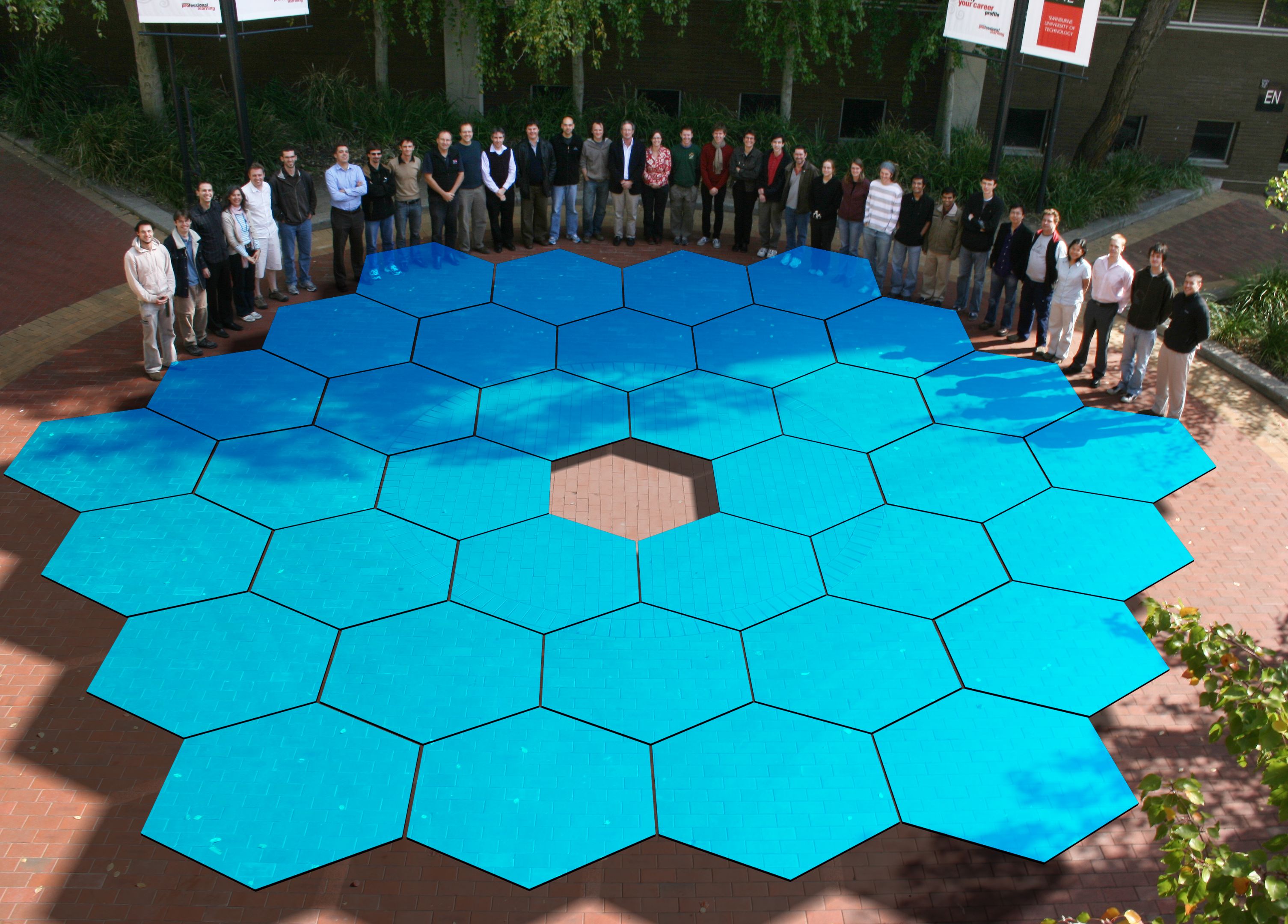 Keck mirror impression of the footprint