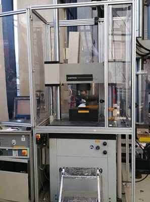 Very high speed (VHS) Instron machine.