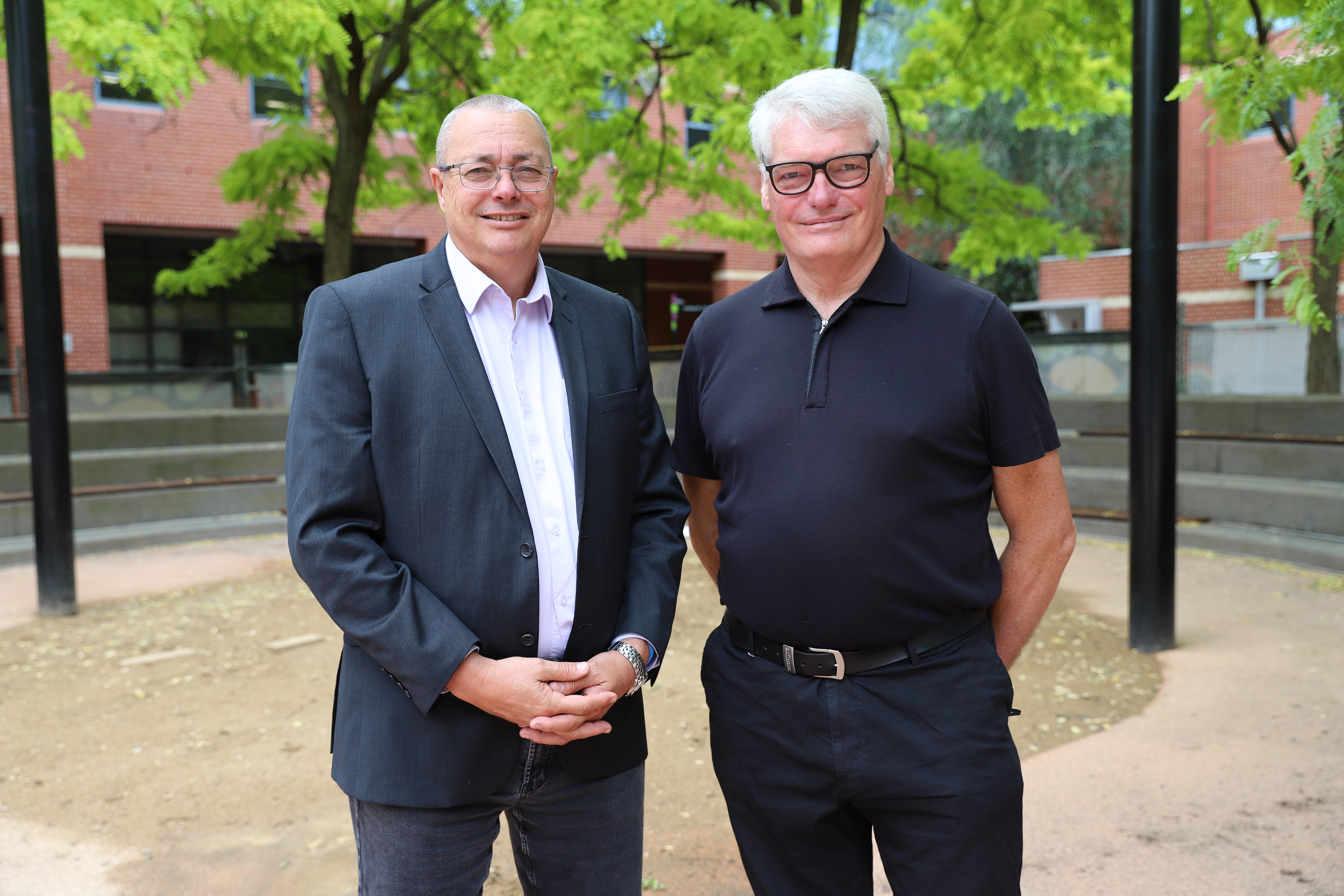 Professor John Evans and Professor Mark Burry AO in Swinburne's Indigenous Learning Circles.