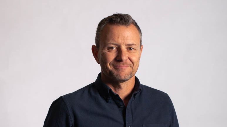 Professional headshot of John Chambers, member of Swinburne council 2021.